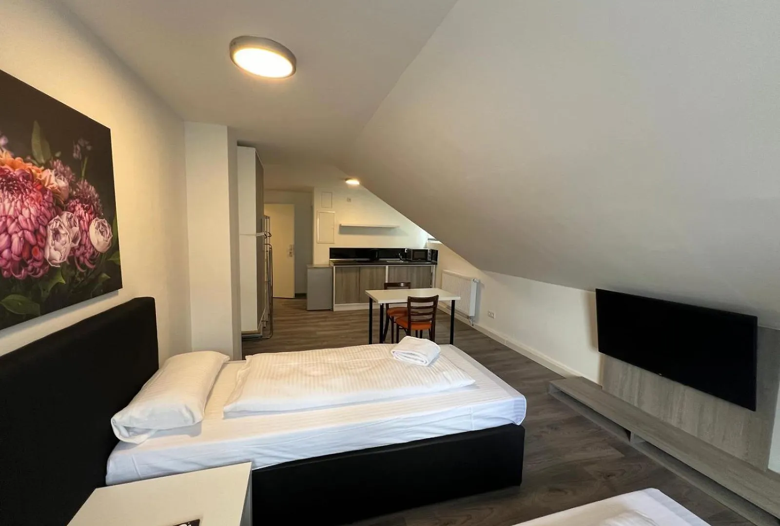 شقة V3-6 Geraeumige Monteur Wohnung Mit 2 Schlafzimmern هانوفر