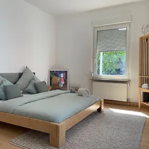 Splendid: ☆bungalow Mitten In Hannover☆ Apartment